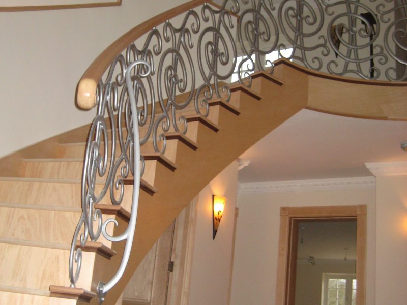 timber staircase manufacturers Braintree 